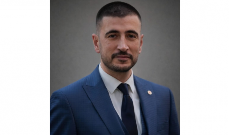 Cengiz Özyurt: 1 Mayıs emeğin onurunu ve dayanışmanın gücünü büyüten gündür - GÜNDEM - İnternetin Ajansı