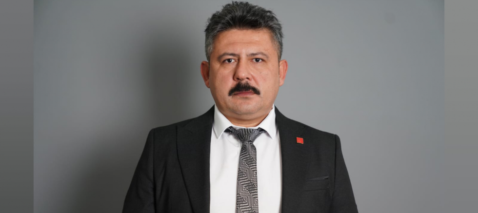 CHP Finike İlçe Başkanı Uygar Çarban: “Oyu CHP ile Alıp AKP’ye Geçenler, Siyasi Ahlakı Ayaklar Altına Alıyor” - GÜNDEM - İnternetin Ajansı