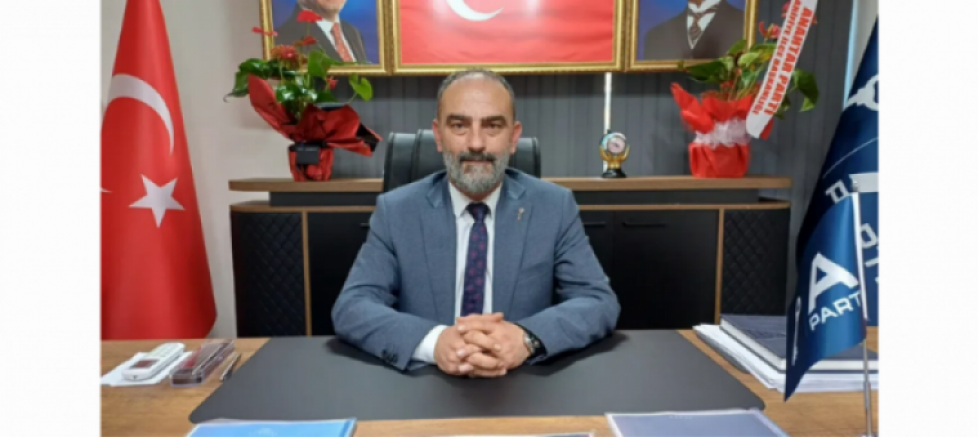 HAKAN YAZICI: “METROBÜS UYGULAMASI SAKARYA TRAFİĞİNİ FELÇ ETTİ” - GÜNDEM - İnternetin Ajansı
