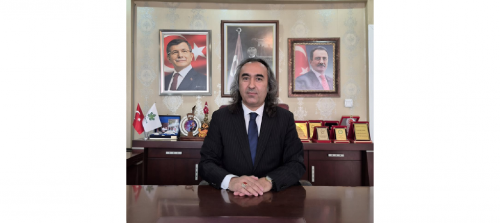 OKULLARDA ŞİDDET ARTIYOR: OKUL MÜDÜRÜNE SALDIRIYA SERT TEPKİ - GÜNDEM - İnternetin Ajansı